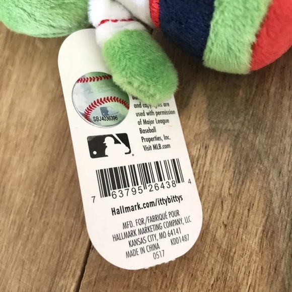Hallmark ITTY BITTYS Boston Red Sox MLB Wally Green Monster 4” Plush Doll NWT - Picture 6 of 11